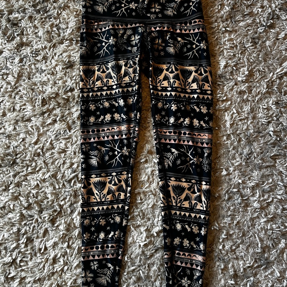 teeki moon flower leggings, size M